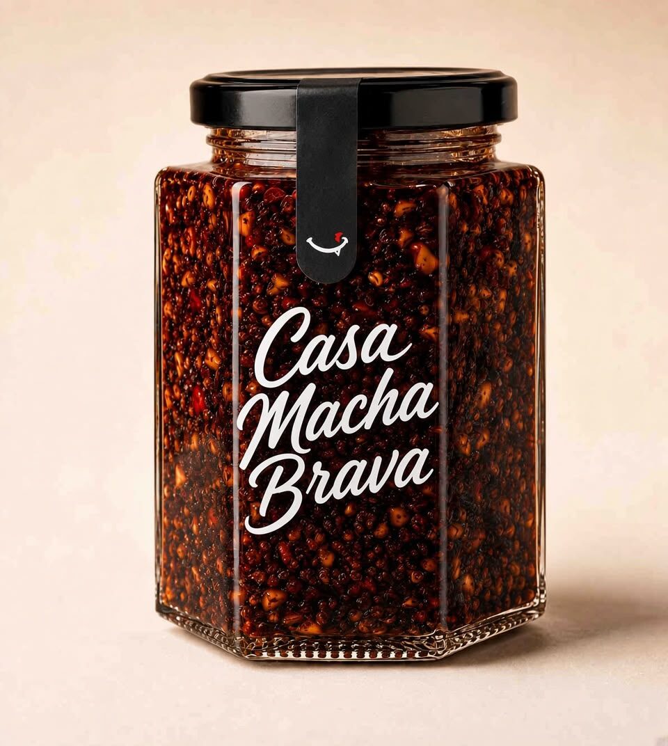 Frasco de Salsa macha del chef Casa Macha Brava